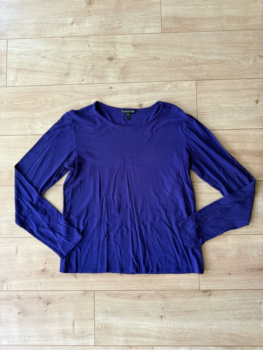 Eileen Fisher Purple 100% Silk Long Sleeve Tee XS Lightweight Luxury